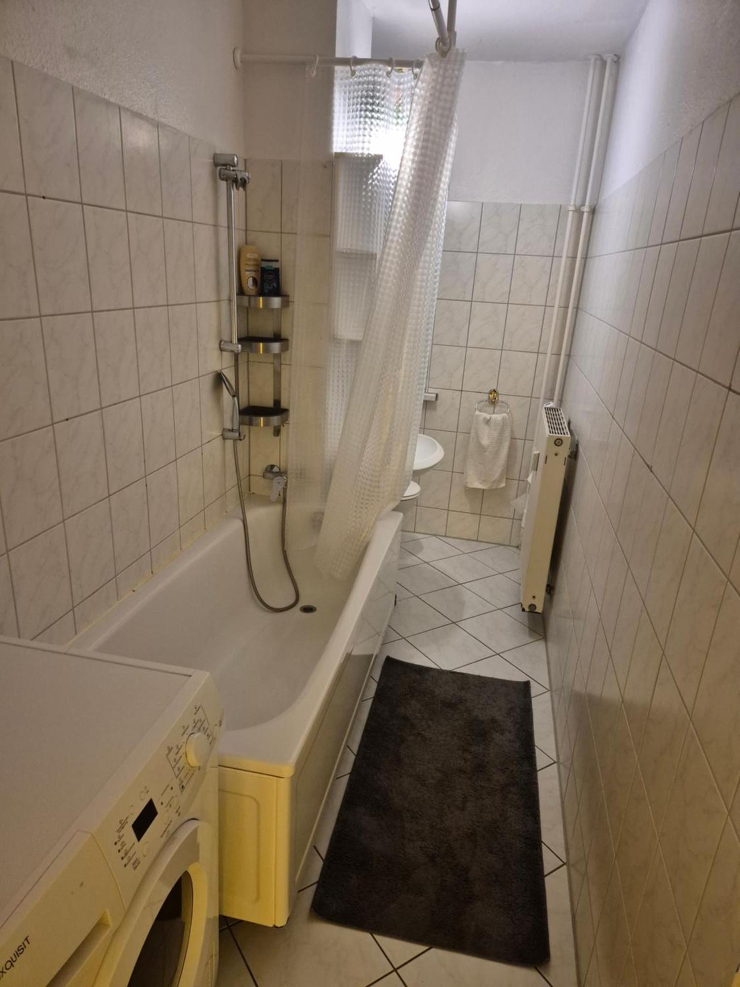 Schoene 3 Schlafzimmer Wohnung Mit 4 Dopplbetten Berlino Esterno foto
